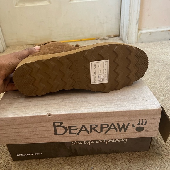 Big girl Bearpaw booties - Picture 4 of 7